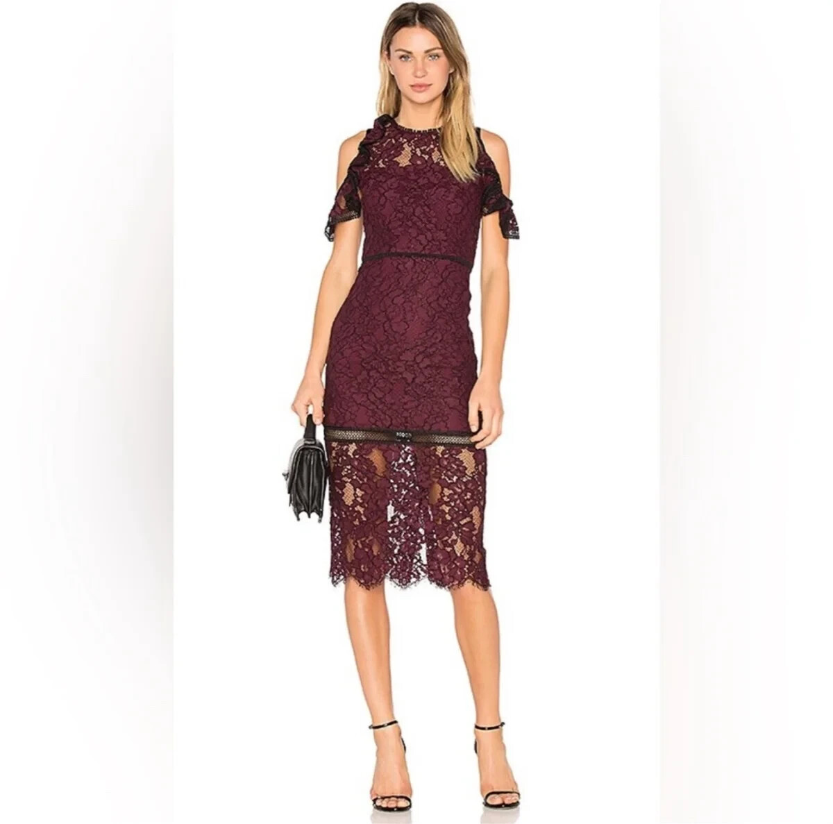 boho flowy dresses FLORAL MAXI DRESS WITH DEEP NECKLINE, DEFINED WAIST AND ELEGANCE – Loopy Wear This is a hand dmu04b Size:XLarge Peppermayo Blue and White