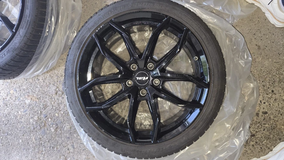 4x Rial Felgen 18 Zoll mit Winterreifen 225/40R18 92V - Bild 4 von 4