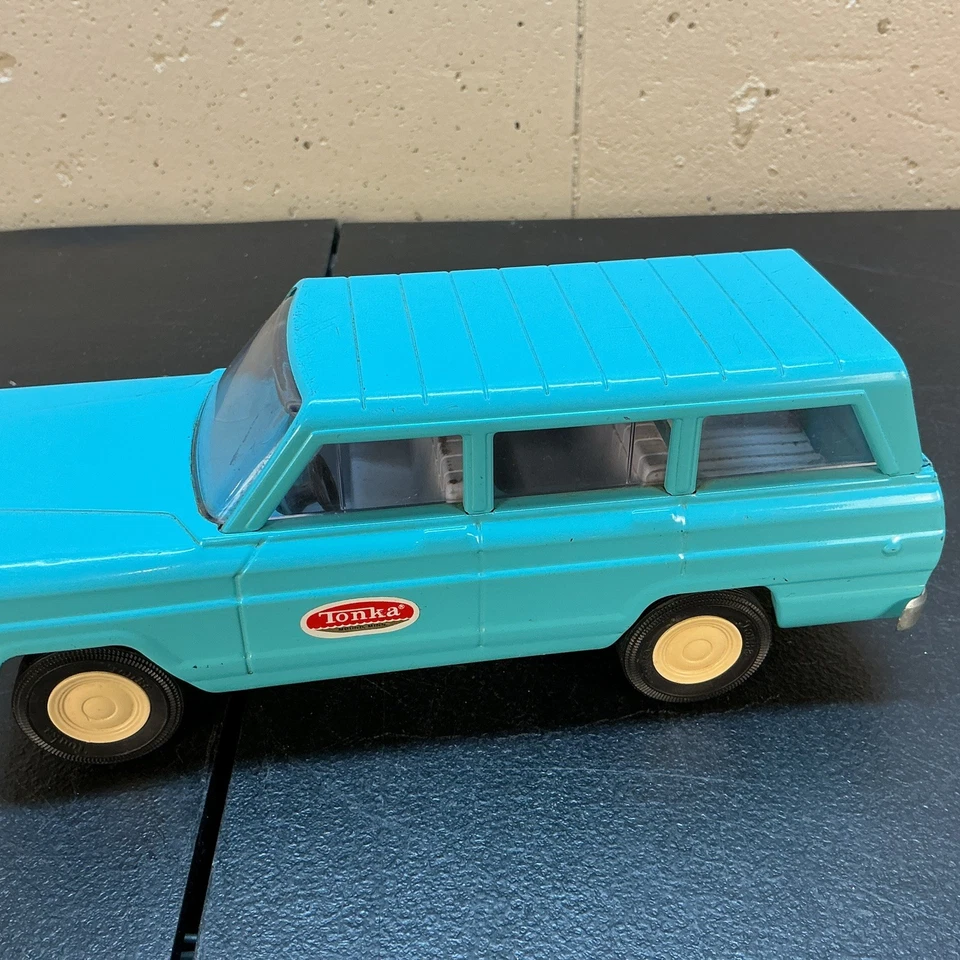 Jeep Wagoneer Aqua Tonka vintage LIMPIO Foto 4 de 4