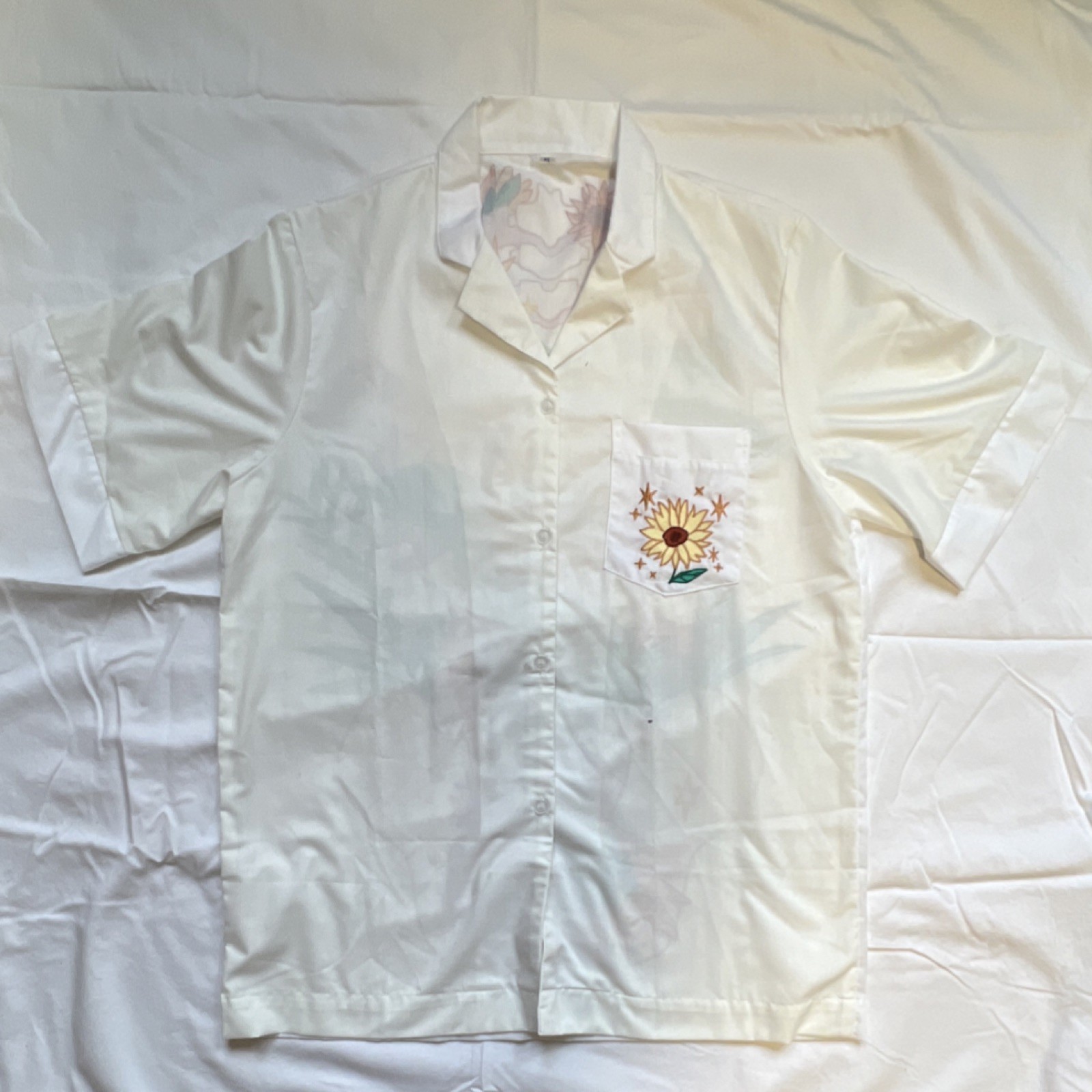 Floral Embroidered Button-Up Shirt White Yellow Green Collared Short Sleeve XL