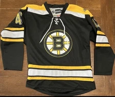 Reebok CCM NHL Boston Bruins Torey Krug 47  Hockey Jersey Mens Size 48