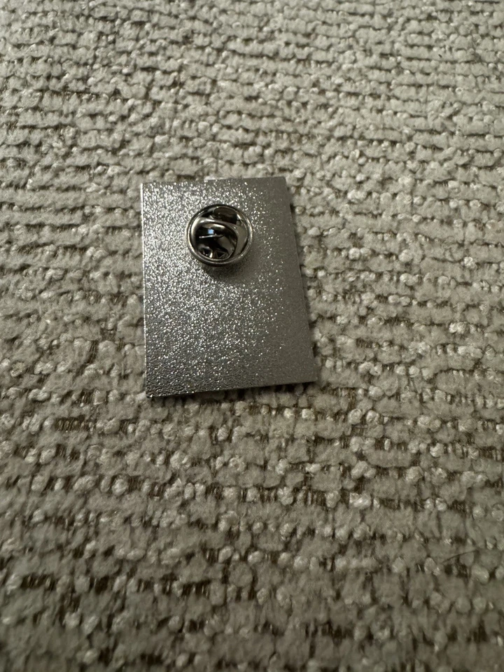 Can Smith Pin - Image 2 of 2