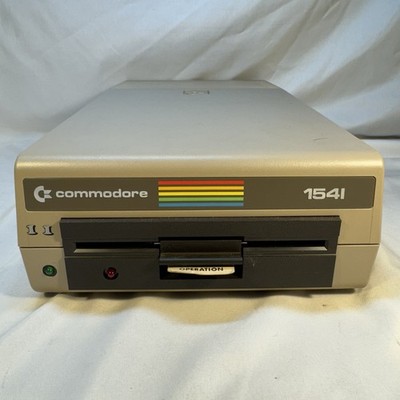 Vintage Commodore 1541 Floppy Disc Drive Computer Powers On No Cables Included