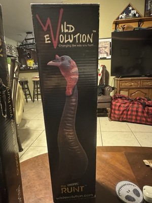 Wild Evolution Turkey Decoy The Original Runt Inferior Diminished Size NEW