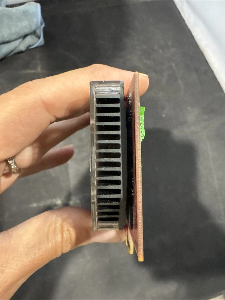 ATI Technologies ATI Radeon X1300 (109-A92431-20) 256MB DDR1 SDRAM PCI... - Image 4 of 4