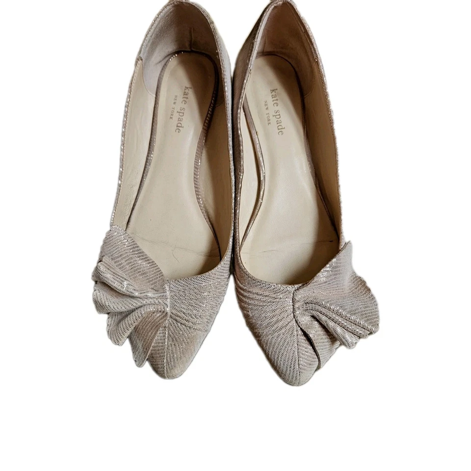 Zapatos planos Kate Spade para mujer talla 10 con lazo rosa polvoriento lazo brillante Foto 4 de 4