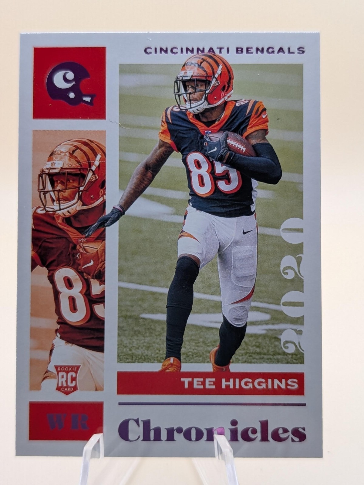 2020 Panini Chronicles Football Tee Higgins card Pink Foil #21 Bengals RC