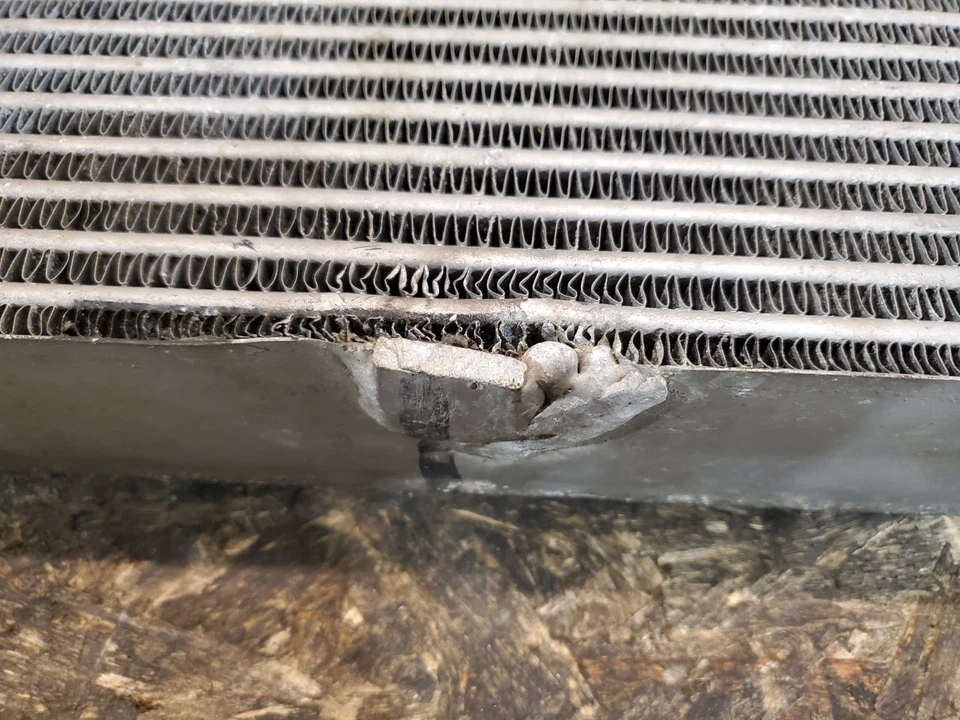 Интеркулер с передним креплением Nissan 240sx S14 JDM Sr20det - Изображение 4 из 4