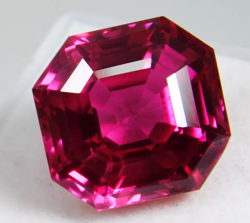 Certified BURMESE Ruby 21.30 Ct Natural Untreated FLAWLESS Radiant Cut Gemstone - Image 3 of 4