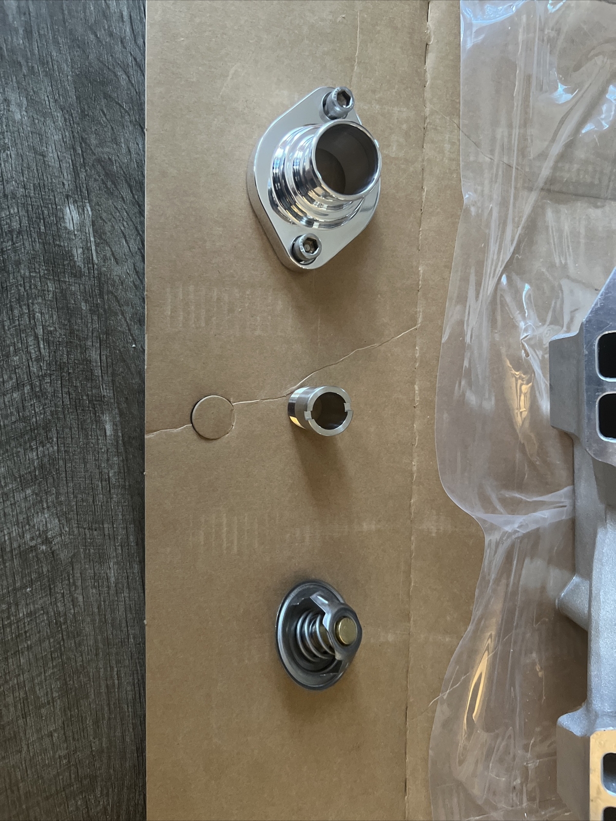 EDELBROCK SUPER VICTOR EFI INTAKE MANIFOLD Dodge/Jeep 5.2/5.9 318 360