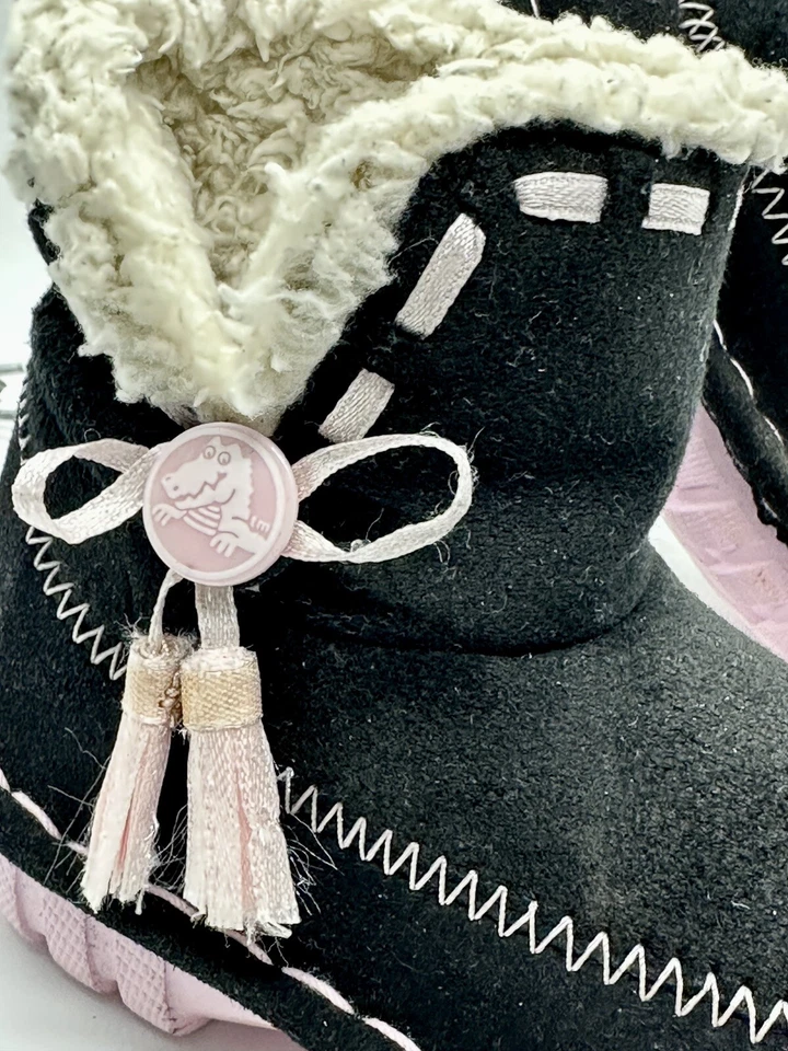 CROCS CROCASALLY Fur Boots Baby Girls Black Pink Bubblegum C 6 Authentic - Image 3 of 4