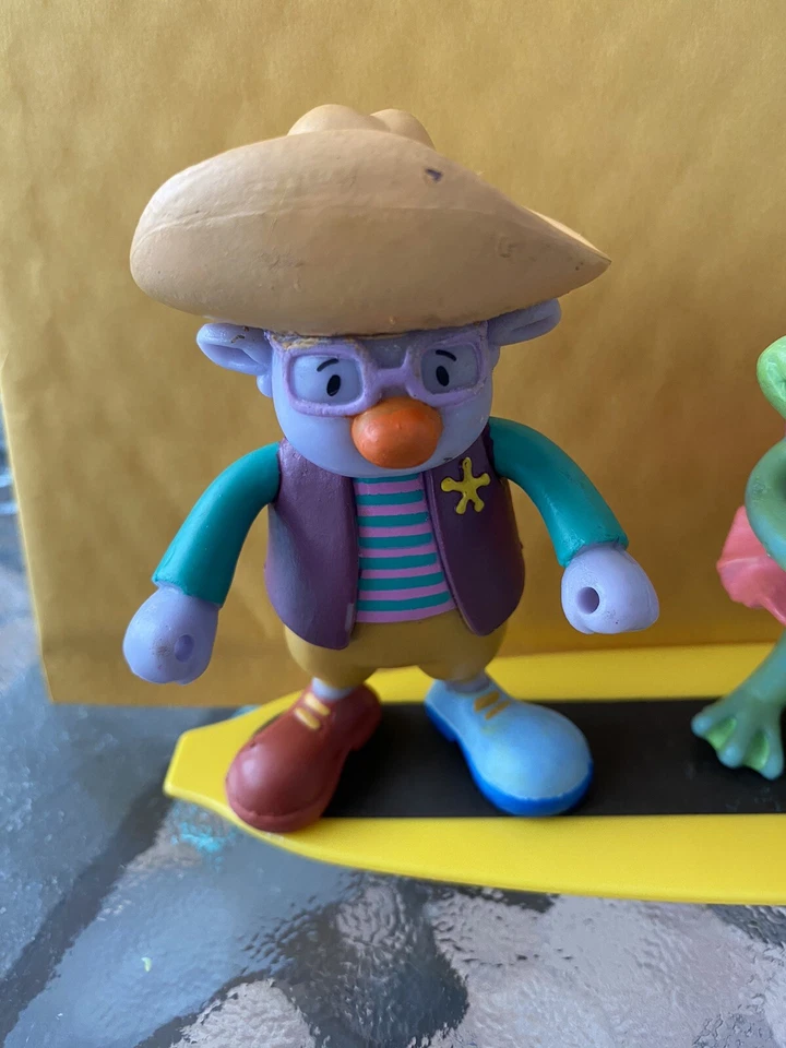 JoJo’s Circus Disney: Croaky, Dinky, Skeebo, Tabla de Surf-Pop Rockets Magnético + Cerdo Foto 2 de 4