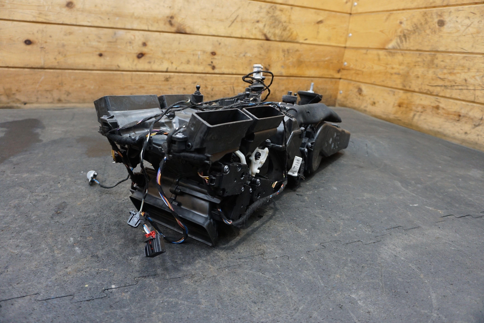 Rear Console Hvac Air Conditioning Heater Assembly Box Bentley Bentayga 2016-20