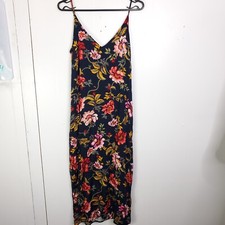 Old Navy Dress Womens M Midi Triangle V Neck Florals Resort Satin Slip