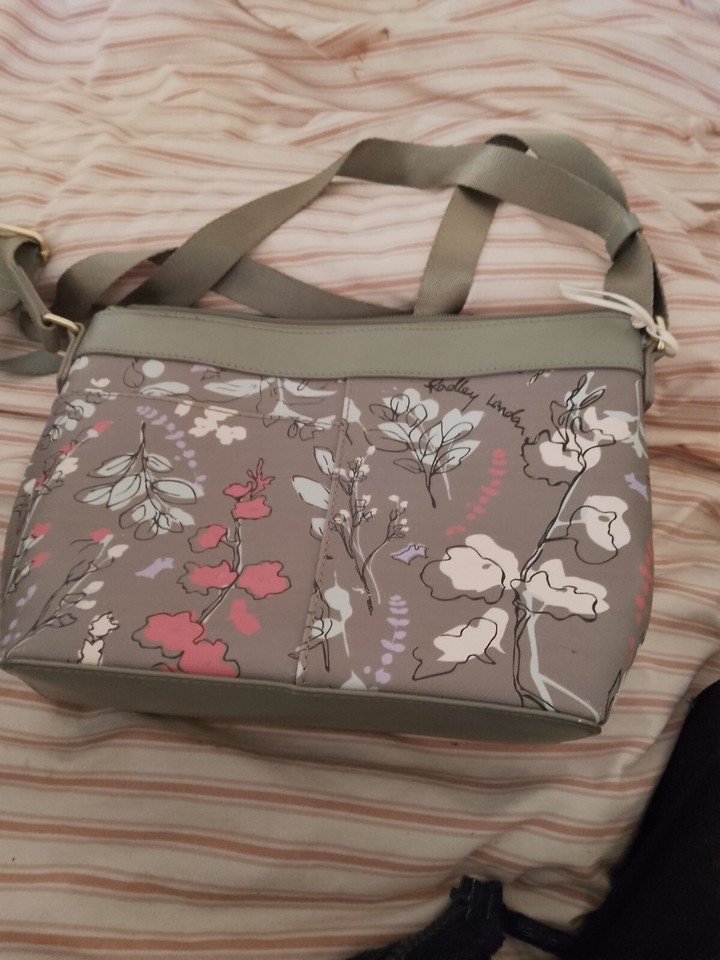 Radley London Meadow Floral Small ZipTop Cross Body Bag in Willow