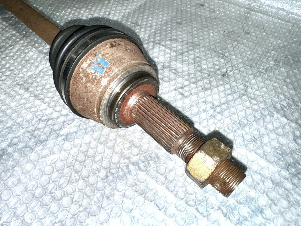 2003-2008 Nissan 350z HR Right Rear  Passenger Drive Axle Shaft OEM & Bolts - Image 4 of 4