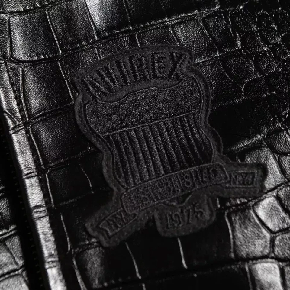 Avirex Negro EE. UU. Recortado Icono Mujeres Americanas Bombardero Cocodrilo Chaqueta de Cuero en Relieve Foto 4 de 4