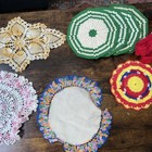 Vintage Crochet Doily Lot 10 Colorful Matched Set + Red Trim Farmhouse Cottage — photo 3