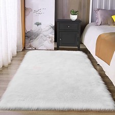 Off White 3x4 Area Rug Faux Sheepskin Fur Rug Washable Furry Rugs for Bedroom