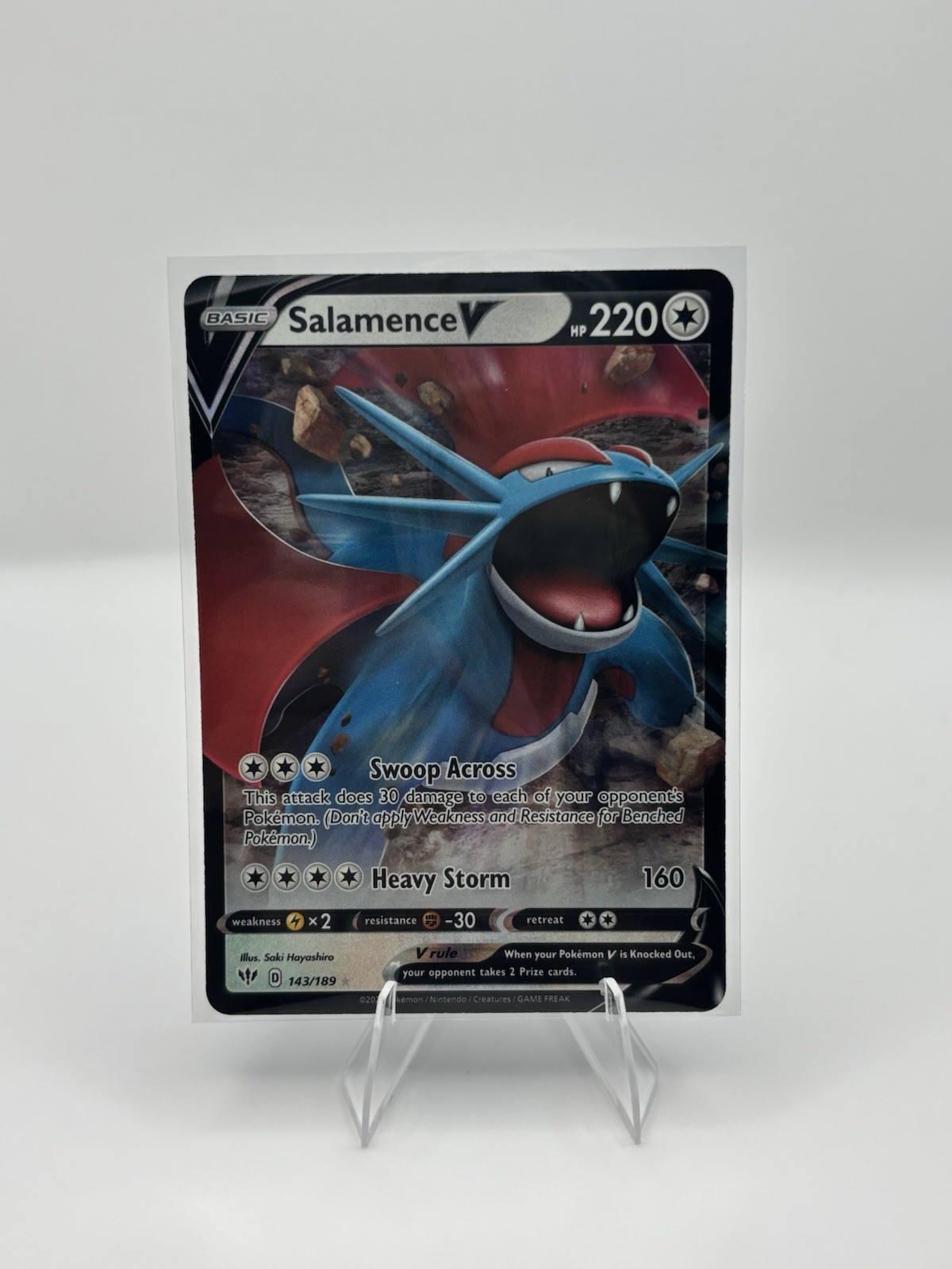 Salamence V 143/189 Darkness Ablaze Holo NM/M