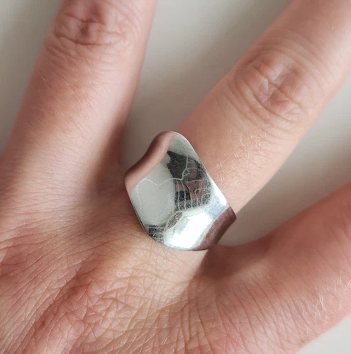 Vintage Sterling Silver Ocean Wave Band Ring | Size 8 | 4.1g | Concave | NF 925