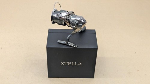 Moulinet De Pêche Shimano Stella C2500S 2022 - Taille 2500 - Occasion 'Near Mint' - Expédié Du Japon