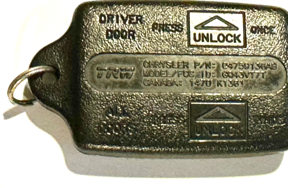 NUEVO OEM Mopar Entrada Sin Llave Control Remoto Coche Llavero 04759136AB Concorde LHS Intrepid 1997 Foto 3 de 4