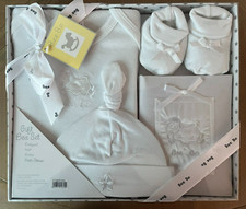 Bee Bo Baby Gift Box Set - 0-3mths - Bodysuit, Hat, Booties and Photo Album