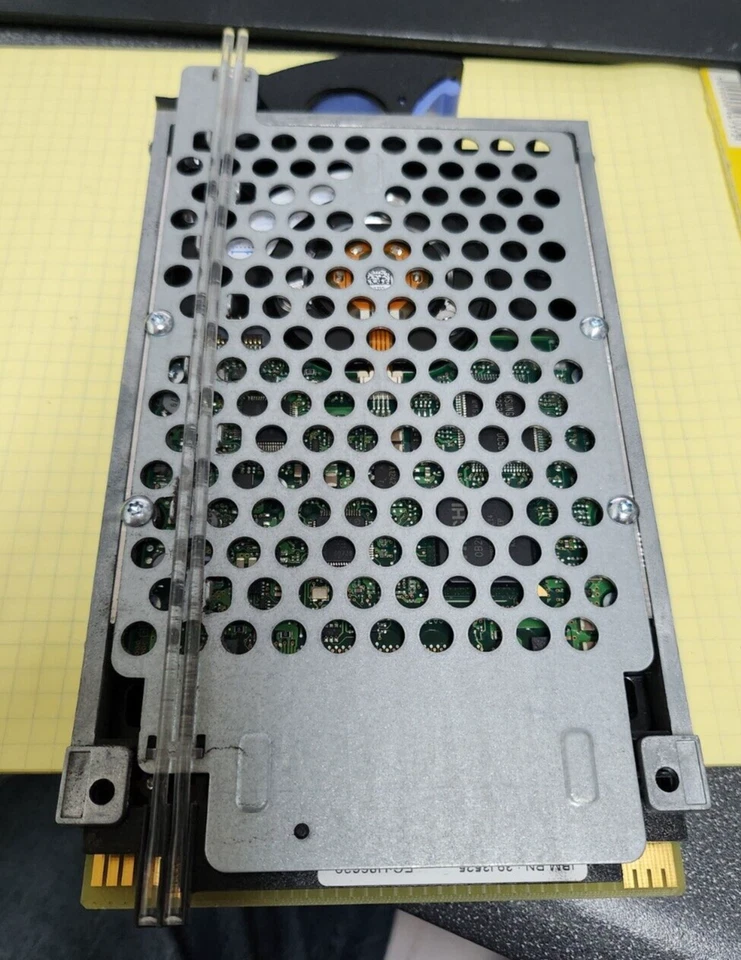 IBM FC 4327 39J3696 97P3000 70.56GB 15K U320 SCSI 3.5” Hard Disk Drive w/caddy - Image 4 of 4