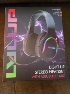Vivitar LVLUP Light Up Stereo Gaming Headset with Adjustable Mic Multicolor LED
