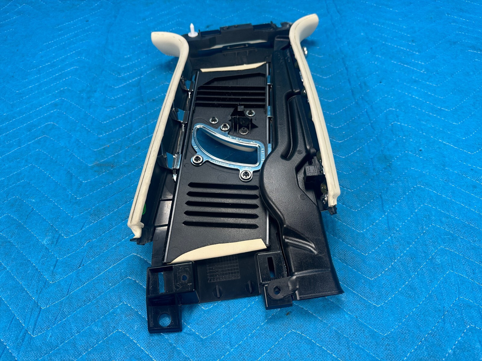 Bentley Flying Spur B-Pillar Upper Trim Panel Driver's Side Ivory 2008-2012 OEM