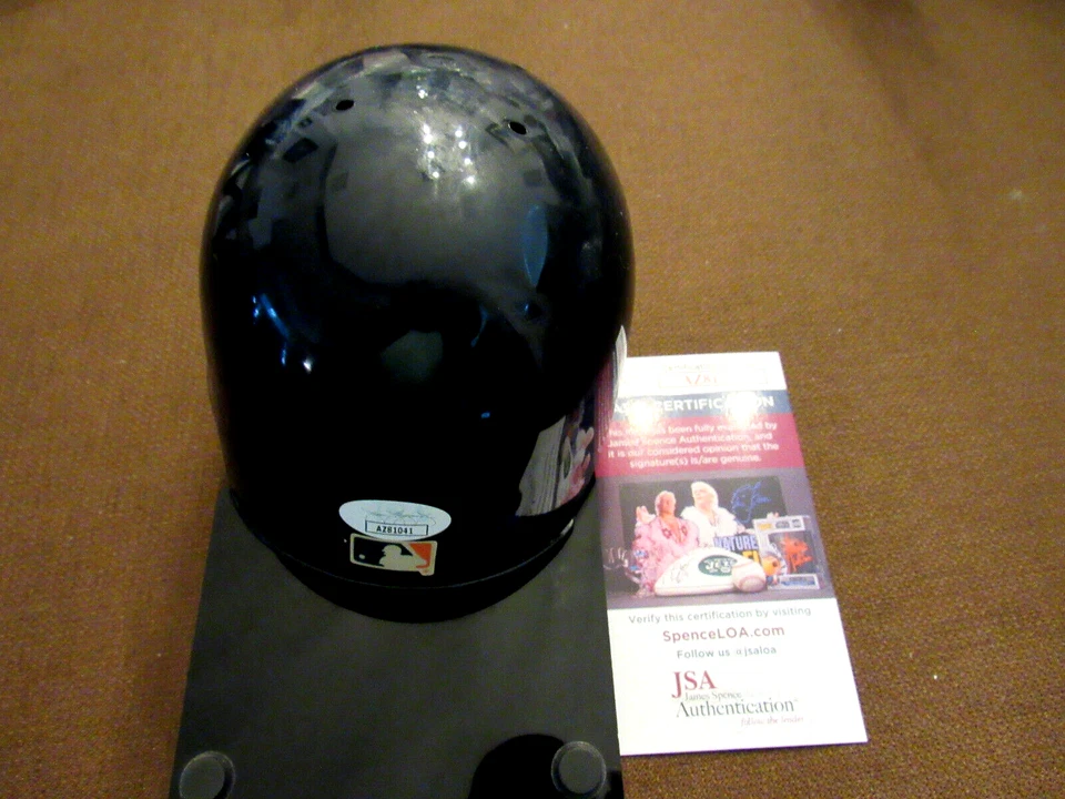 ROGER CLEMENS CY YOUNG NY YANKEES AUTOGRAFADO MINI CAPACETE VINTAGE JSA BEAUTY - Imagem 3 de 4