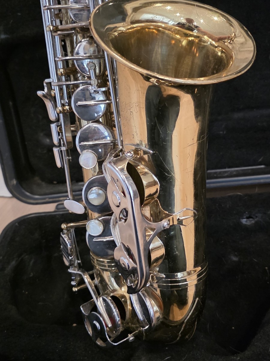 Selmer AS300 Alto Saxophone with Hard Case USA | eBay