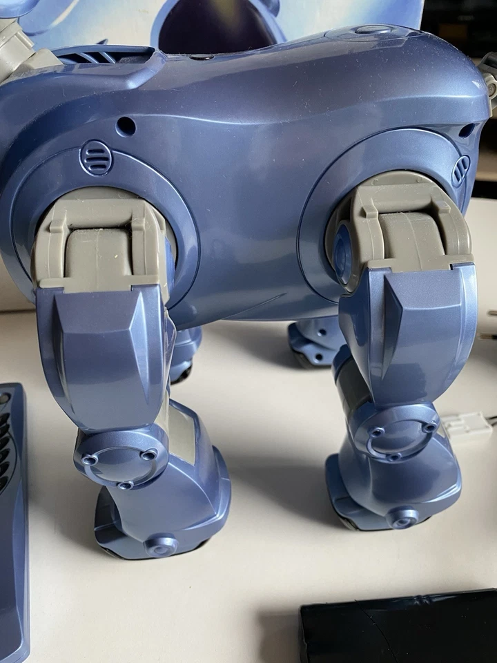 Robot chien i-Cybie bleu Tiger Hasbro/tiger 2001 vintage - Photo 3/4