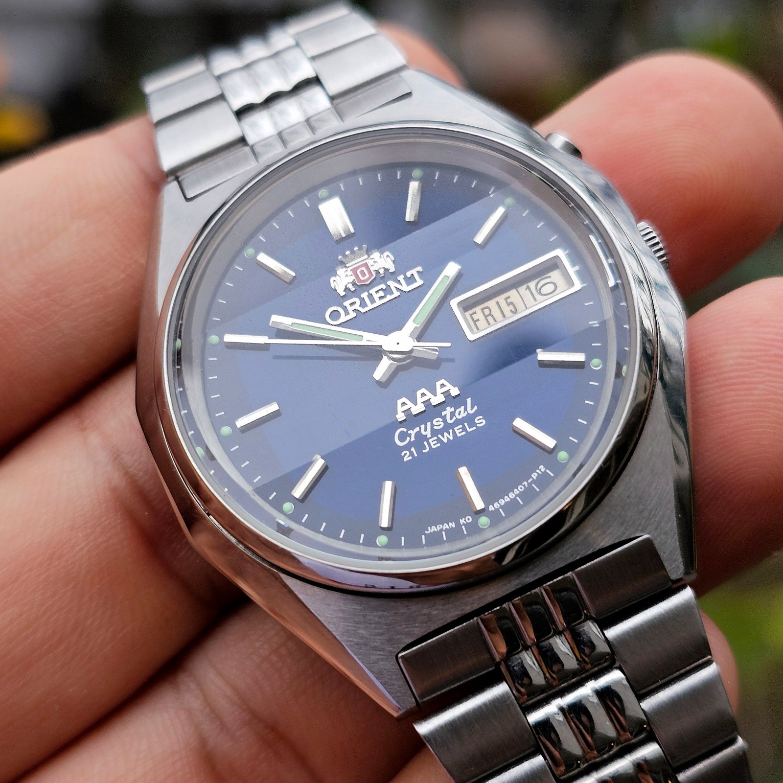 Beautiful Orient Crystal Automatic Wristwatch - image 4