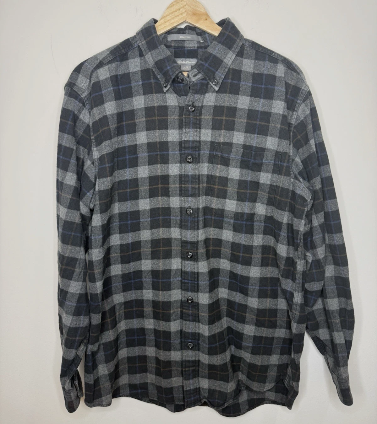 Eddie Bauer Flannel Plaid Button Down Mens Medium Black Outdoors Grunge Workwear
Opens in a new wind