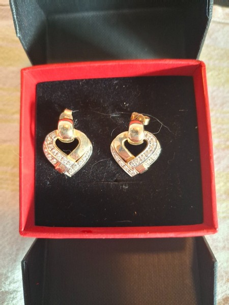 Ohrstecker Gold mit Diamanten