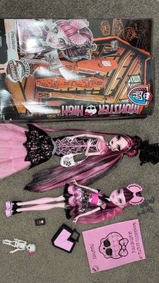 Monster High 2015 Adult Collector Draculaura Monster Exchange Bundle Lot W/ Box