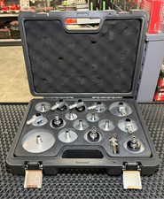 Kit Adattatore Bocchettone Sfiato Universale per Sfiato Freni, 17 Pezzi