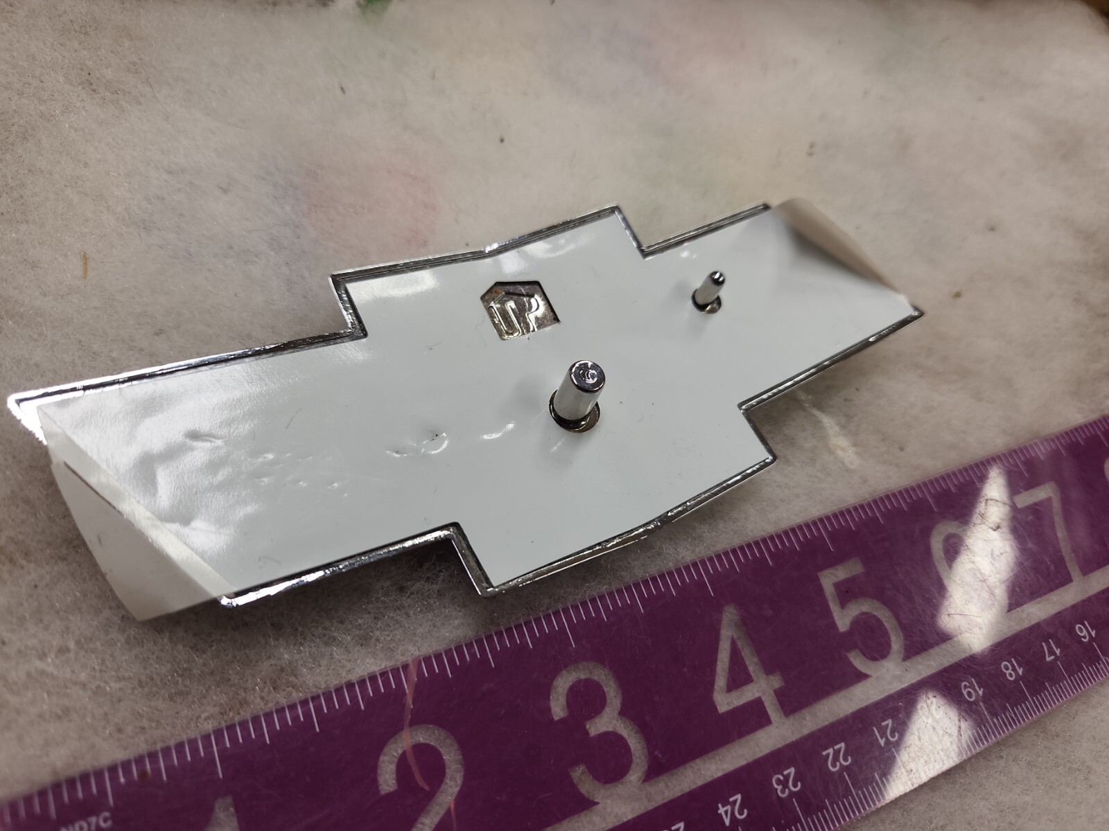 2012 2013 2014 2015 Chevrolet Captiva Sport Front Grille Emblem ...
