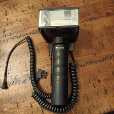 Metz 60 CT 1 Mecablitz,professional flash,handle mount, universal, automatic C4