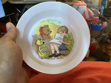 Vintage Melamine Walt Disney Winnie the Pooh Child's Bowl