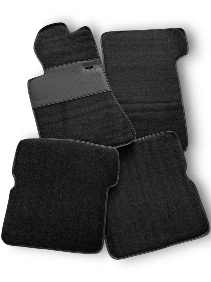 Комплект ковровых покрытий для Mercedes SL107 R107/W107 резиновые протекторы пятки черные - Изображение 4 из 4