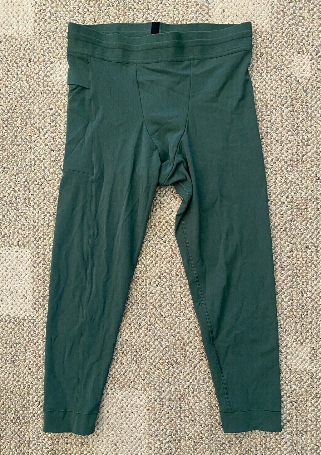 Nike Yoga Pants 3/4 Athletic Training or Base Layer Green CT1830 Men's 4XL-image