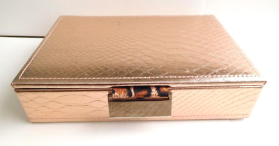 Kleine Stapel Schmuckschatulle Gold Finish. Animal Print innen
