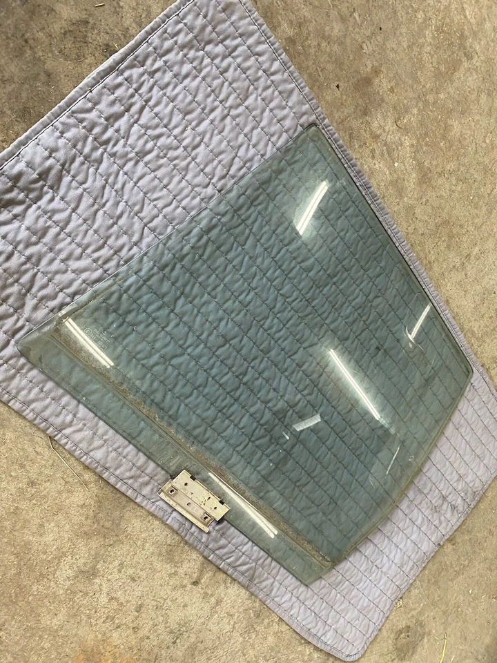 84-91 BMW 3 Series E30 Passenger Rear R Door Window Sedan 318i 325i 325ix #780E - Image 2 of 4