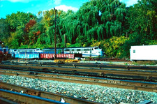 ORIGINAL KODACHROME SLIDE METRO-NORTH RR FL-9 #2007 & 2029 CROTON NORTH 20.10.01