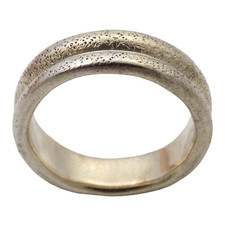 BEAUTIFUL STERLING SILVER SIZE:6 TEXTURED 5.5MM RING 4.9GR 3250