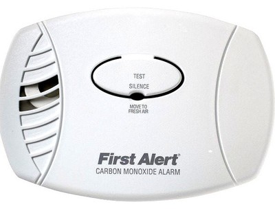 First Alert Model CO600 120 VAC AC plug-in Carbon Monoxide ...