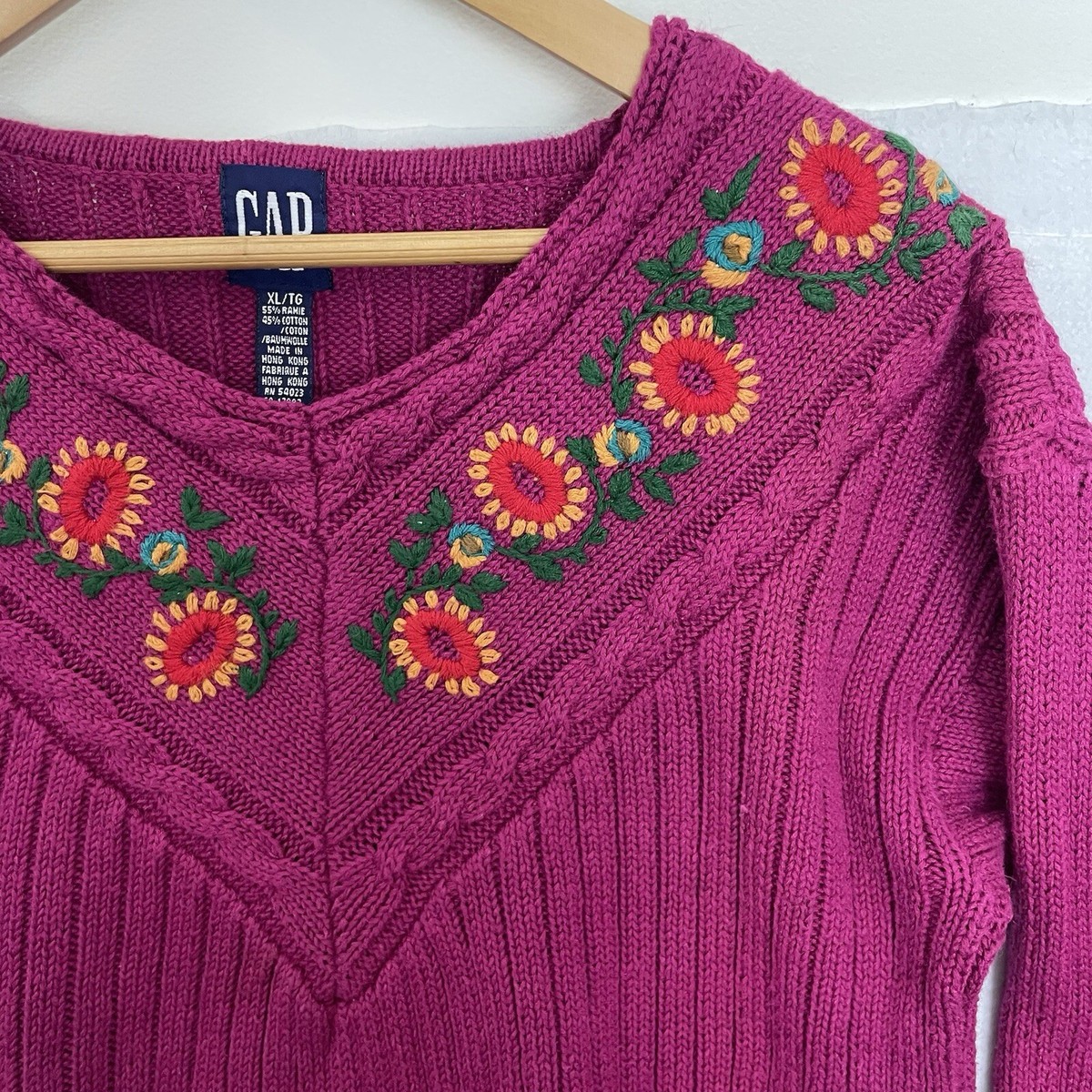 Vintage 90s Y2K Gap Embroidered V-Neck Cottagecore Sweater Kids XL